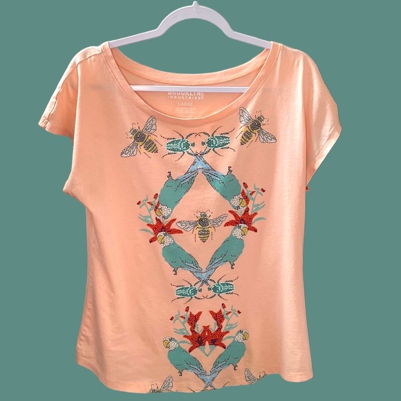 Brooklyn Industries Tops - 🌸2 FOR $25 BROOKLYN INDUSTRIES Rare Peach Tee with Bird & Insect Print, Size L.